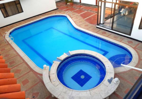 Casa con Jacuzzi y Piscina Privada Anapoima